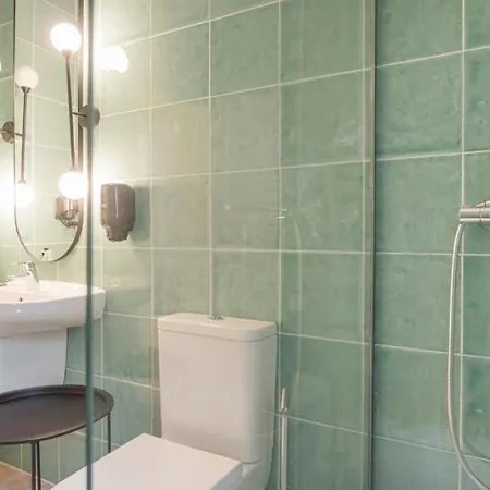 Florinda De La Cava - 7 Apartment *