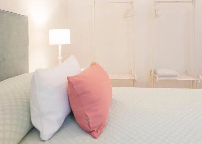 Apartment Florinda De La Cava - 7 *